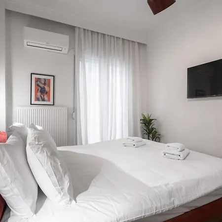 Apartament The Palm Vogatsikou By Luxlikehome *