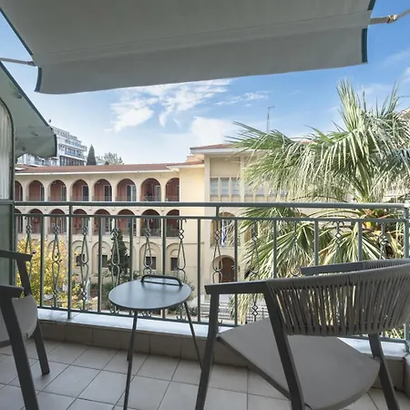 The Palm Vogatsikou By Luxlikehome