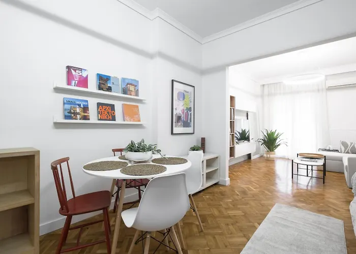 Apartman The Palm Vogatsikou By Luxlikehome *
